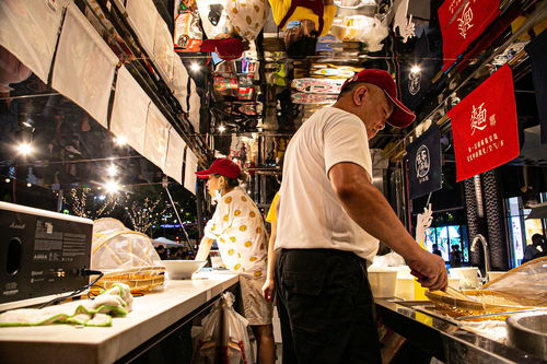 西安美食小店游戏攻略视频(西安美食店铺)