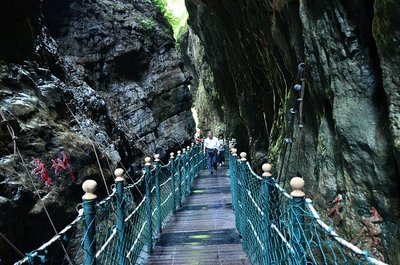 黑山谷攻略游戏图片大全(黑山谷游览顺序)