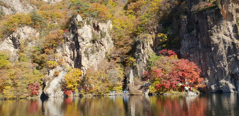 凤凰山天池攻略游戏(凤凰山天池门票多少钱)